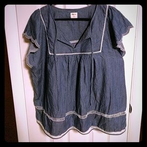 GAP Chambray Flutter Sleeve Top